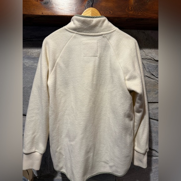 Kyodan Cream and Green Quilted Pullover - Picture 4 of 4